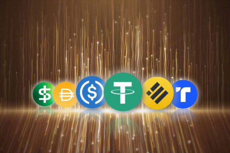 Crypto Market Recap: Trump Media Files for Third Crypto ETF, Tether Reveals Gold Holdings
